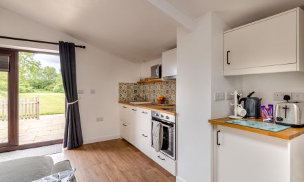 1 Bed in Taunton 4