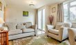 2 Bed in Bridport 2