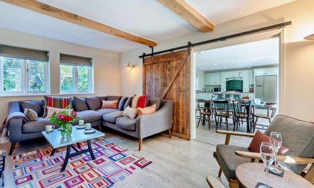 4 Bed in Brassington 2