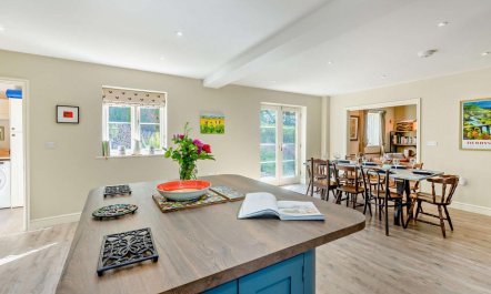 4 Bed in Brassington 6