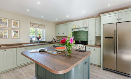 4 Bed in Brassington 3