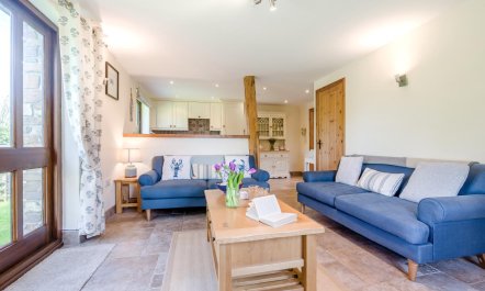 2 Bed in Bude 9