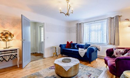 2 Bed in Cheltenham 2