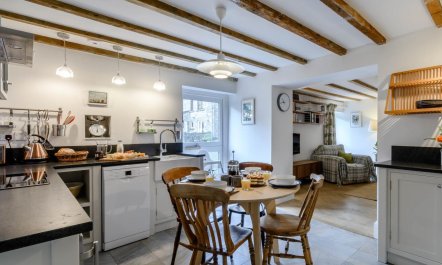 2 Bed in Ashbourne 3