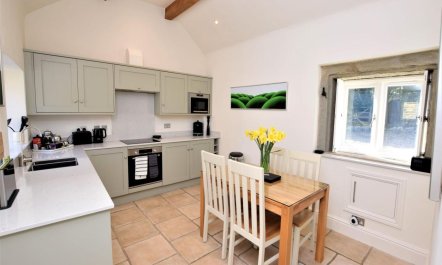 2 Bed in Dronfield 2