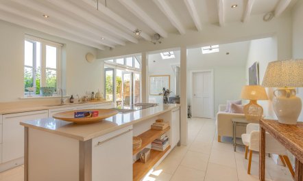 2 Bed in Cranbrook 7