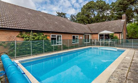 5 Bed in Woodbridge 3