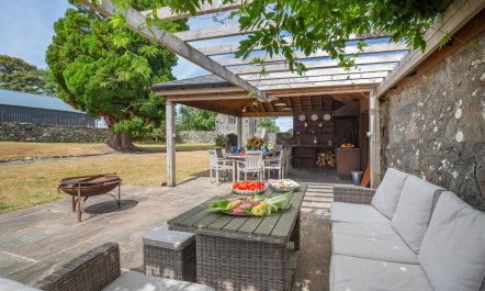 5 Bed in Betws -y- Coed 3