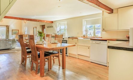 1 Bed in Sidmouth 8