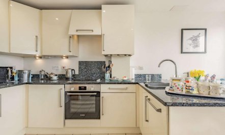3 Bed in Tenby 7