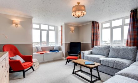 4 Bed in Burnham -on- Sea 3