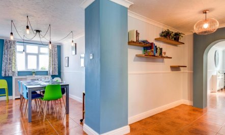 4 Bed in Burnham -on- Sea 5