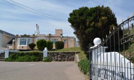 4 Bed in Burnham -on- Sea