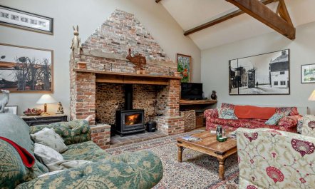 5 Bed in Wiveton 1