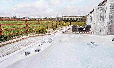 2 Bed in Lampeter 3