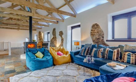 6 Bed in Looe 3