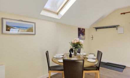 2 Bed in Beaminster 6