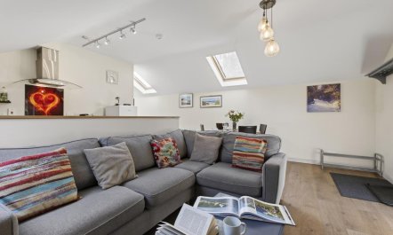 2 Bed in Beaminster 2