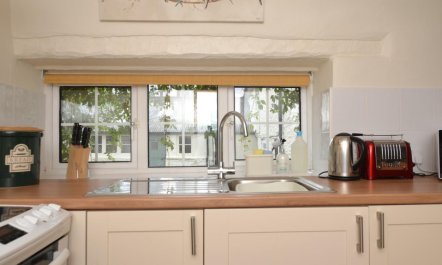 1 Bed in Honiton 9
