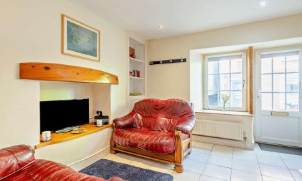 2 Bed in Aberdyfi 2