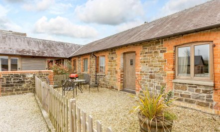 2 Bed in Umberleigh 1