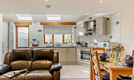 1 Bed in Ilfracombe 1