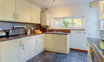 4 Bed in Saundersfoot 3