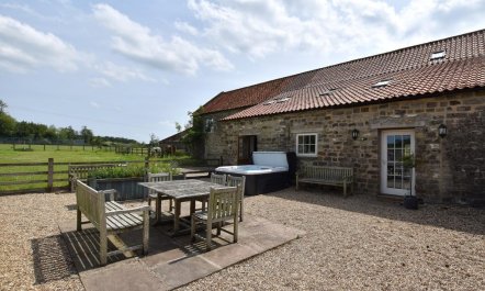 3 Bed in Kirkbymoorside 1