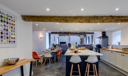 6 Bed in Petrockstow 9