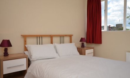 5 Bed in Darlington 6