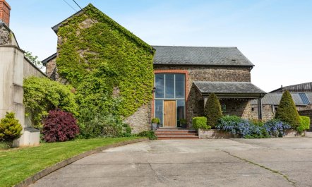 6 Bed in Holsworthy