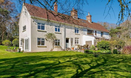 4 Bed in Wareham