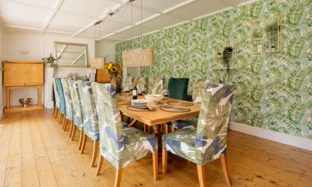 7 Bed in Bude 7