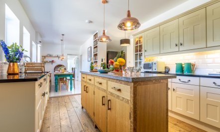 7 Bed in Bude 8