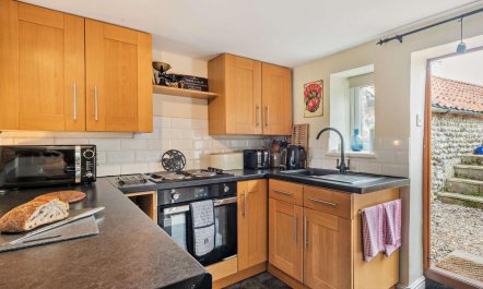 1 Bed in Cromer 6
