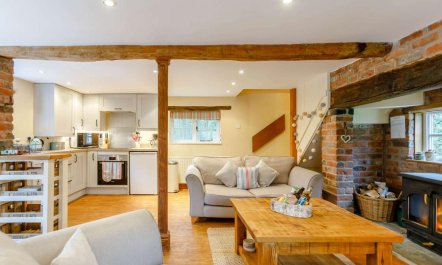 1 Bed in Pershore 6