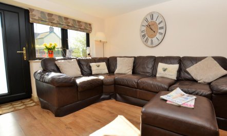 1 Bed in Axminster 5