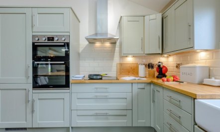 4 Bed in Dorchester 7
