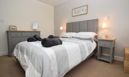 2 Bed in Seahouses 6