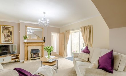 2 Bed in Toft Hill 2