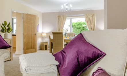 2 Bed in Toft Hill 6