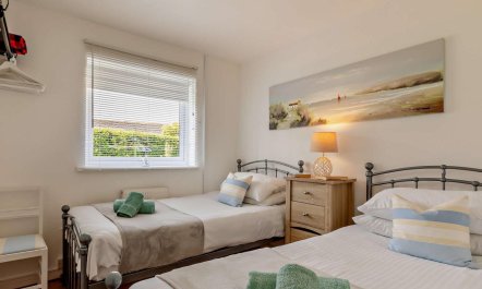 2 Bed in Brixham 7