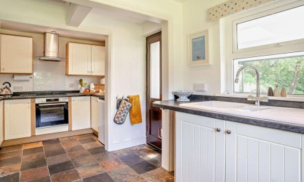 4 Bed in Ystradgynlais 7