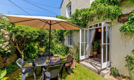 2 Bed in St Austell 1