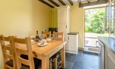 2 Bed in Bodmin 9