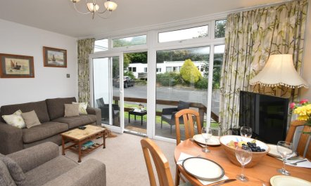 2 Bed in Nolton Haven