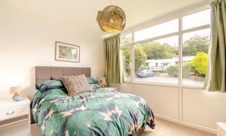 2 Bed in Nolton Haven 4