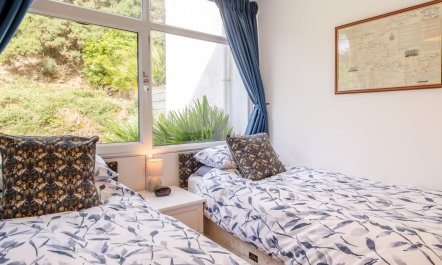 2 Bed in Nolton Haven 5