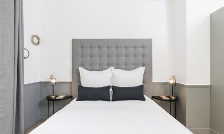 Monochrome Magnificence 0