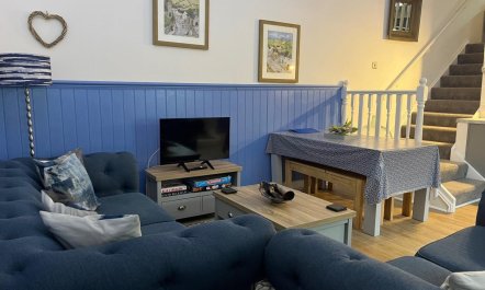 2 Bed in Tenby 9